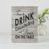 Rustic Rehearsal Dinner Time to Drink Champagne Kaart (Staand voorkant)