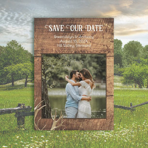 Rustic Save the Dates Wood Antlers Photo Template Kaart