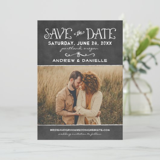 Rustic Script Chalkboard Weddenfoto Black Save The Date (Staand voorkant)