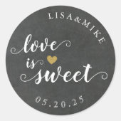 Rustic Script Roze Love is Sweet Trouw Favor Ronde Sticker (Voorkant)