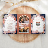 Rustic Seashells Nautical Navy QR Code Weddenschap Drieluik Uitnodiging