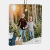 Rustic Snowy Village Scene Photo Ceramic Ornament (Rechts)