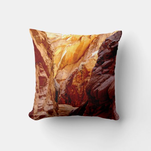 Rustic Southwest Slot Canyon Nevada Square Pillow Kussen (Voorkant)