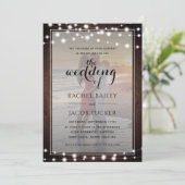 Rustic String Lichten 2-foto-bruiloft uitnodigen Aankondiging (Staand voorkant)