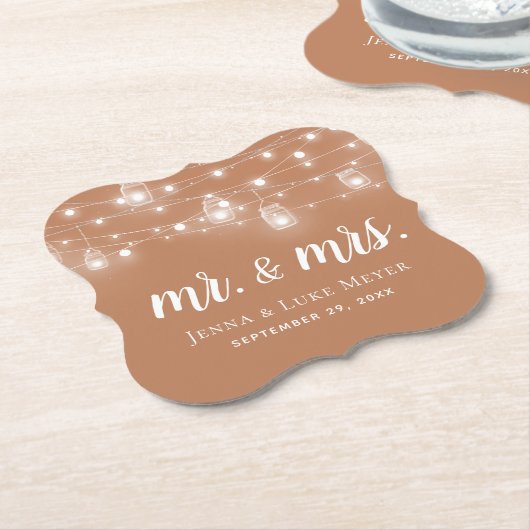 Rustic String Lights Mr. en Mrs Wedding Monogram Kartonnen Onderzetters (Gekanteld)