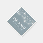 Rustic String Lights Mr. en Mrs Wedding Monogram Servet (Hoek)