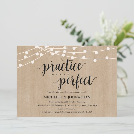 Rustic String Lights Rehearsal Dinner Invites Kaart (Staand voorkant)