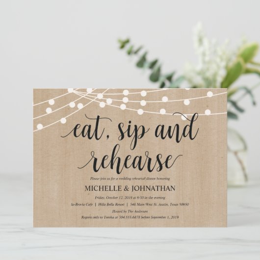 Rustic String Lights Rehearsal Dinner Invites Kaart (Staand voorkant)