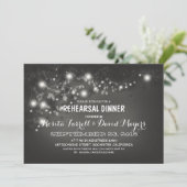 Rustic String Lights Romantic Rehearsal Dinner Kaart (Staand voorkant)