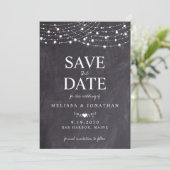Rustic String Lights Slate Chalkboard Weddenschap Save The Date (Staand voorkant)
