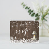Rustic String Lights Snowflakes Wedding RSVP Uitnodiging Briefkaart (Staand voorkant)