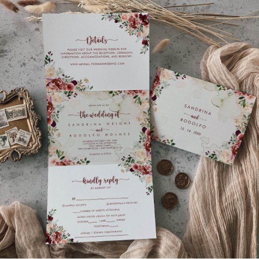 Rustic Summer Floral Wedding of Drieluik Uitnodiging