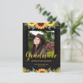 Rustic Sunflower Black en Gold Photo Afstuderen Aankondigingskaart (Staand voorkant)
