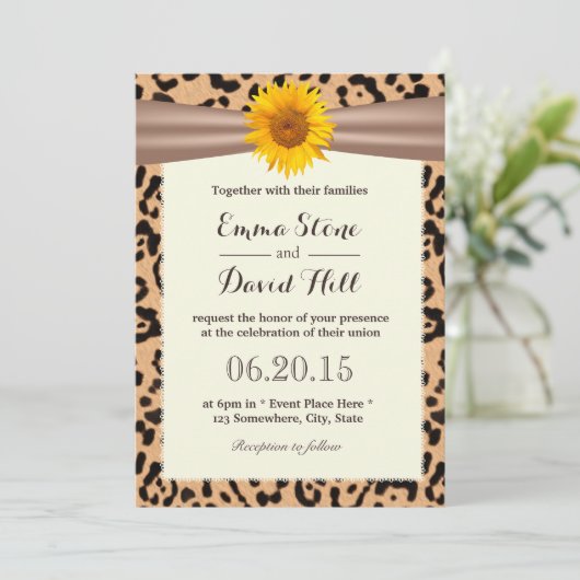 Rustic Sunflower Leopard Print Wedding Invitting Kaart (Staand voorkant)