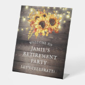 Rustic Sunflower String Lights Retirement PartY Reclamebord Met Voetstuk (Voorkant)