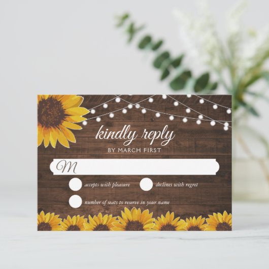 Rustic Sunflower String Lights Wedding Reply RSVP Kaartje (Staand voorkant)