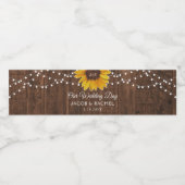 Rustic Sunflower String Lights Wedding Waterfles Etiket (Enkel label)