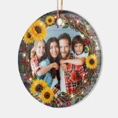 Rustic Sunflower Wreate Familie Foto Kerstmis Keramisch Ornament (Links)