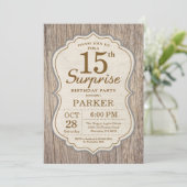 Rustic Surprise 15th Birthday Invitation Wood Kaart (Staand voorkant)