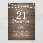 Rustic Surprise 21st Birthday Invitation Wood Kaart<br><div class="desc">Rustic Surprise 21st Birthday Invitation with String Lights Wood Background 13e 15e 16e 18e 21e 30e 40e 60e 70e 90e 100e,  elke leeftijd. Voor verdere aanpassing,  te klikken gelieve de knoop "van de Aanpassing het"en ons ontwerphulpmiddel te gebruiken om deze sjabloon te wijzigen.</div>