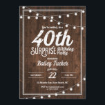 Rustic Surprise 40ste verjaardagsfeestje Kaart<br><div class="desc">Deze rustieke 40e verrassing verjaardagsuitnodiging is voorzien van strijklichten op een donkere houten achtergrond. Klik op de knop Aanpassen voor meer flexibiliteit bij het wijzigen van de tekst! Variaties van dit ontwerp, extra kleuren en coördinerende producten zijn verkrijgbaar in onze winkel, zazzle.com/doodlelulu*. Neem contact met ons op als u wilt...</div>