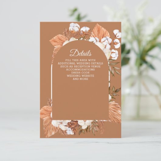 Rustic Terracotta Boho Pampas Arched Wedding Informatiekaartje (Staand voorkant)