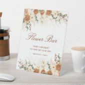 Rustic Terracotta Floral Flower Bar Reclamebord Met Voetstuk (Insitu)