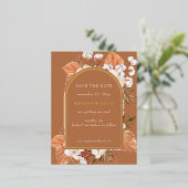 Rustic Terracotta Pampas Arched sparen de datum Folie Uitnodiging Briefkaart (Staand Voorkant)