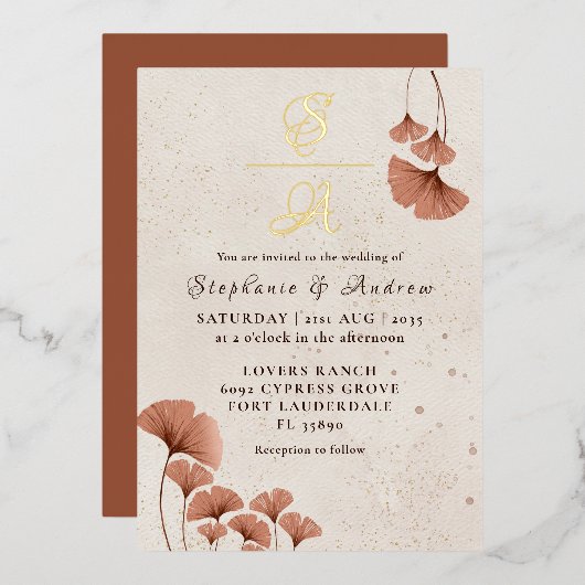 Rustic Terracotta & Real Gold Monogram Wedding Folie Uitnodiging (Voorkant / Achterkant)