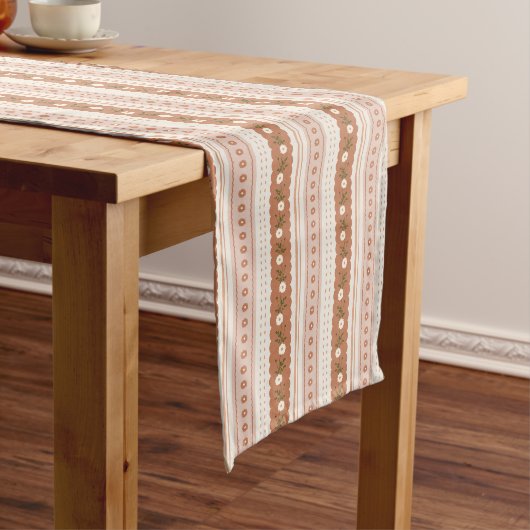 Rustic Terracotta Scallop Floral Stripe Lange Tafelloper (Voorbeeld)