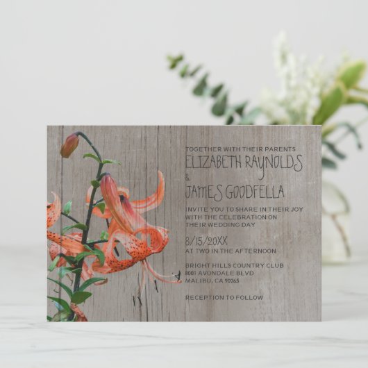 Rustic Tiger Lily Wedding Invitations Kaart (Staand voorkant)