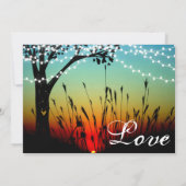 Rustic Tree String of Lights Sunset Wedding Invite Kaart (Achterkant)