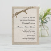 Rustic Twine Bow en Burlap Wedding Invitation Kaart (Staand voorkant)