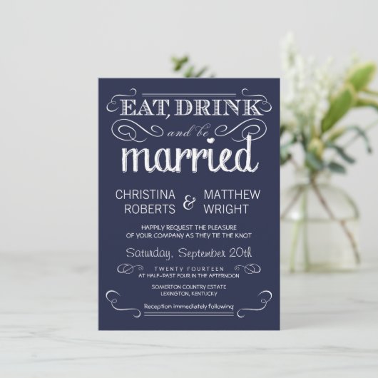 Rustic Typography Navy Blue Wedding Invitations Kaart (Staand voorkant)