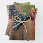 Rustic Vineyard Wood & Grapes Inpakpapier Vel (In situ)