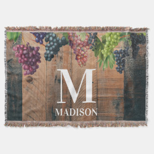 Rustic Vineyard Wood & Grapes Monogram Deken