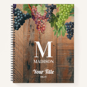 Rustic Vineyard Wood & Grapes Monogram Notitieboek