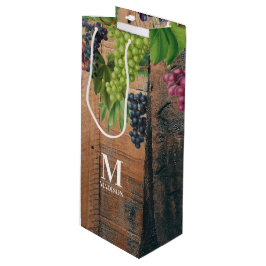 Rustic Vineyard Wood & Grapes Monogram Wijn Cadeautas