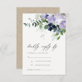 Rustic Violet Paars Floral Leafy Wedding RSVP Informatiekaartje (Voorkant / Achterkant)