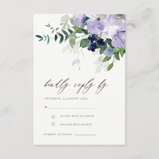 Rustic Violet Paars Floral Leafy Wedding RSVP Informatiekaartje (Voorkant)