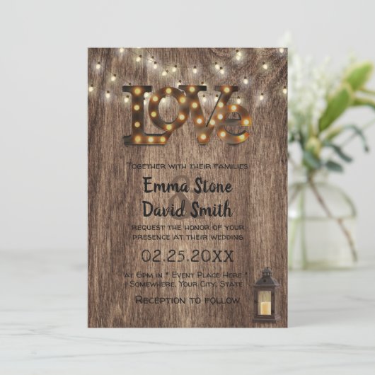 Rustic Wedding Love Sign Lantern & String Lights Kaart (Staand voorkant)