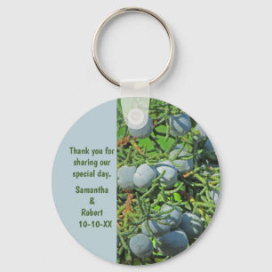 Rustic Wedding Pine Tree Berries Guest Favor Sleutelhanger