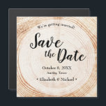 Rustic Wedding Save the date Wood Grain Magnetische Uitnodiging<br><div class="desc">Dat perfect Save de datum kaart voor uw rustieke bruiloft thema zou elementen van houtnerf hebben. Pas de namen van de bruid en bruidegom, trouwdatum, locatie op deze magneten aan. Script handlettering type, modern en eenvoudig om uw nieuws te leveren. Neem contact op met info@lddesignloft.com als u hulp nodig hebt....</div>