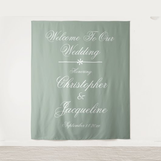 Rustic Wedding Script Names Sage Green Backdrop Wandkleed (Voorkant)