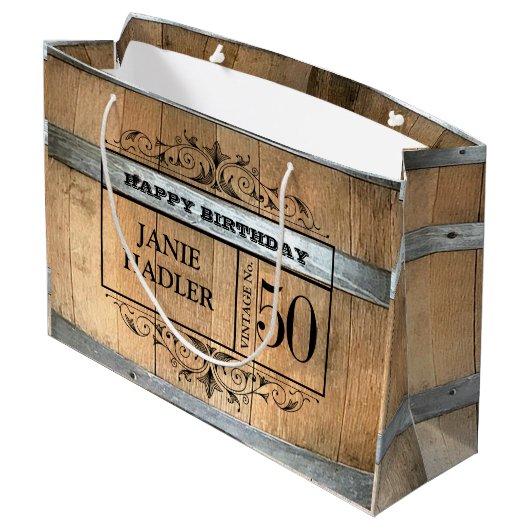 Rustic Whiskey Barrel 50th Birthday Groot Cadeauzakje (Achterkant Gekanteld)