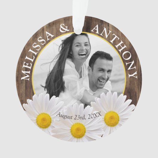 Rustic White Daisy Photo Wedding Save the Date Ornament (voorkant)