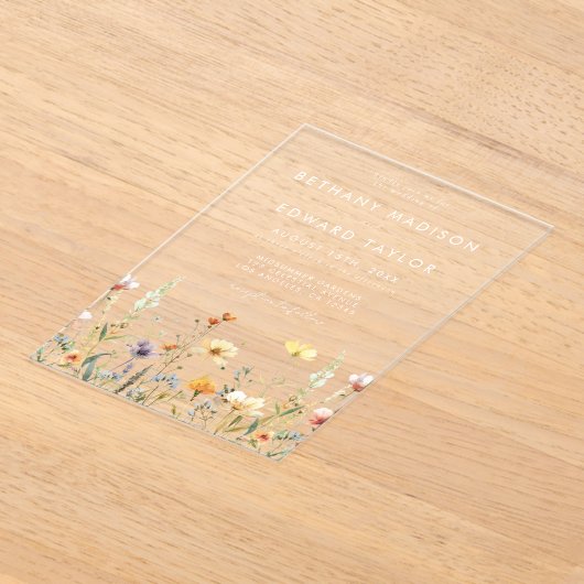 Rustic Wildflower Wedding Acryl Uitnodigingen (Laagn)