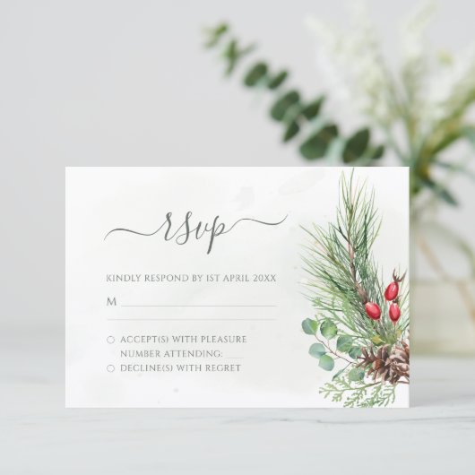 Rustic Winter Berries Pine Cone Greenery Wedding RSVP Kaartje (Staand voorkant)