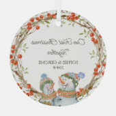 Rustic Winter Berry Wreath en Cute Snowmen Glas Ornament (Achterkant)