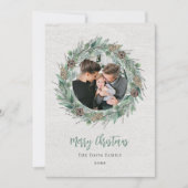 Rustic Winter Greenery Wreath White Wood Foto Feestdagenkaart (Voorkant)
